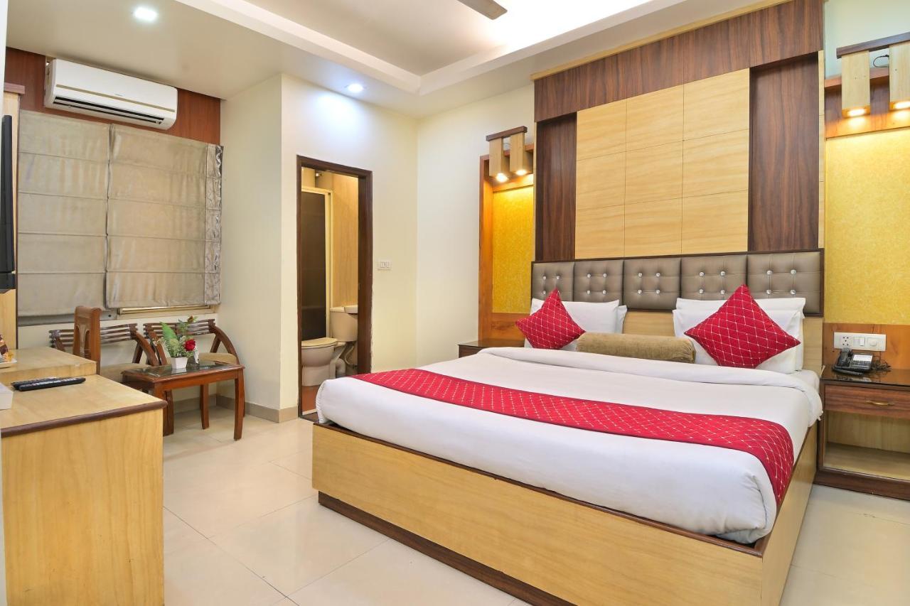 The Aster Karol Bagh Homely Atmosphere New Delhi Buitenkant foto
